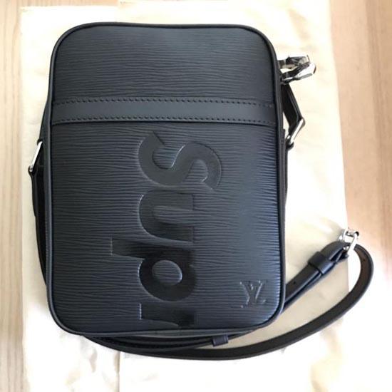 17AW シュプリーム/ルイヴィトン スーパーコピー エピ ダヌーブPM M53431 ショルダーバッグ 斜め掛けバッグ ブラック