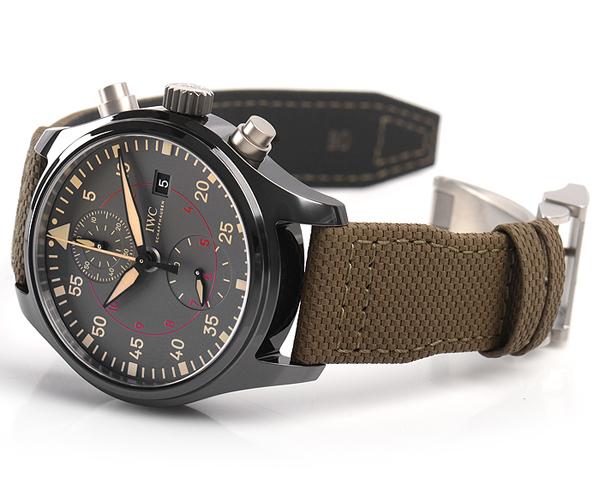 IWCスーパーコピー パイロットウォッチクロノグラフ トップガン ミラマー IW389002