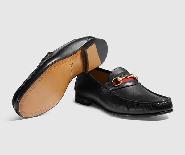 【新作Gucciグッチ コピー 】シグネチャーレザー ホースビットローファー 386565 ARPA0 1098