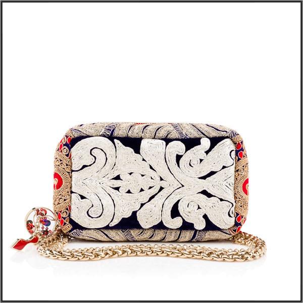【国内発送】Christian Louboutin ★刺繍リボンPiloutin Clutch 7092504