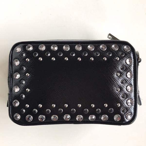 素敵♪♪☆《PRADA》プラダスーパーコピークリスタルビジュー ミニショルダー (黒) 7070401