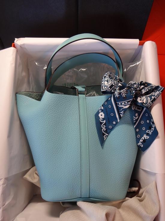 HERMES コピー稀少なピコタンタッチMM★可愛い水色のブルーアトール