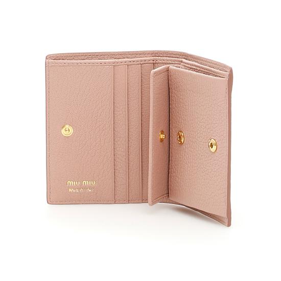 関税送料込!★MiuMiu スーパーコピー マドラス★人気コンパクト 二つ折り財布 7091503