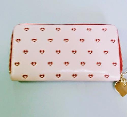 国内即納★JIMMY CHOO MILLY 長財布 バレンタイン限定ハート柄 7040507
