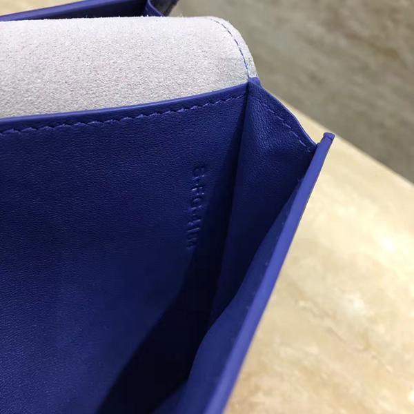CELINE セリーヌコピー財布 17SS ストラップラージマルチファンクション 104873AI5 