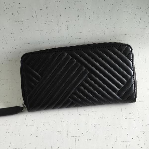 16AW 激レアブラックChanelシャネルスーパーコピー シェブロンV字 ラム素材