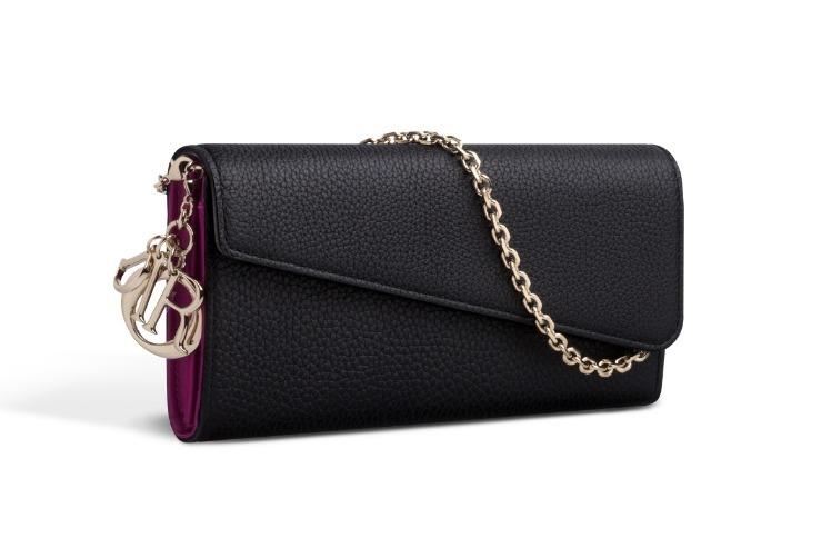 【Christian Dior】ディオール財布 コピー トリヨンレザーが醸し出す気品が漂う