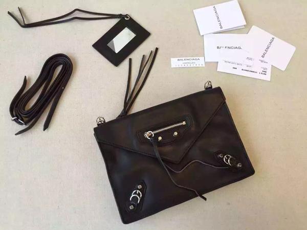 2015新作 BALENCIAGA バレンシアガスーパーコピー ブラックレザー クラッチバッグ