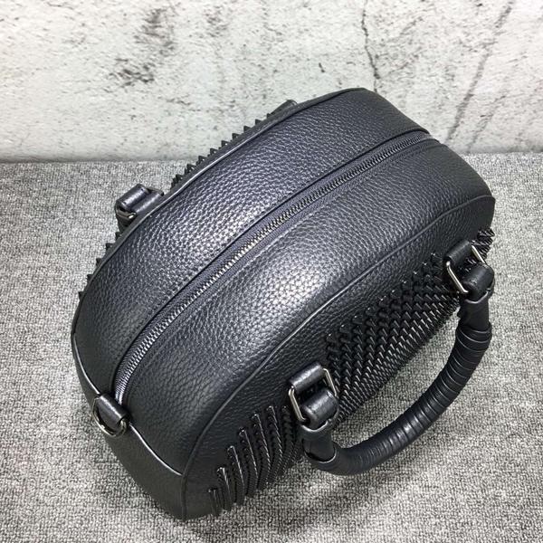 ルブタン スーパーコピー  ★KIOS spikeカードケース【黒×ハワイ柄】7010406