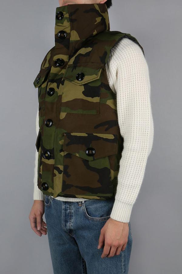 カナダグース スーパーコピー メンズ MONTREAL VEST (モントリオール) CLASSIC CAMO (622040033)