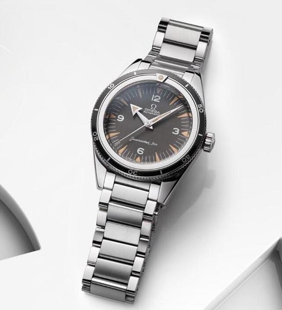 オメガ スーパーコピー シーマスター 300 マスター クロノメーター 60周年リミテッド エディション 234.10.39.20.01.001