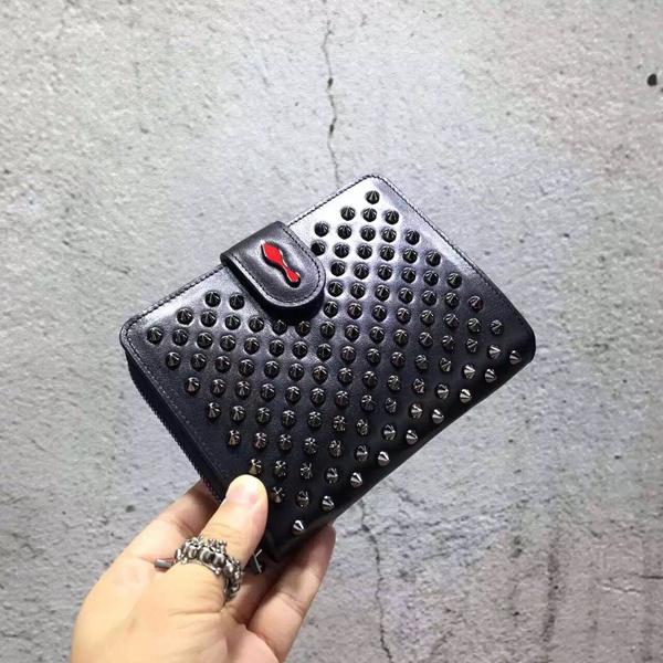 秋冬新作 クリスチャンルブタン コピー Christian Louboutin 財布二折小銭入付き 7042603