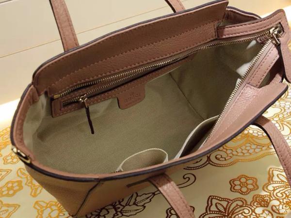 イチオシ★2015新作入荷【 GUCCI 】グッチバッグスーパーコピー swing mini leather top handle bag 368827 CAO0G 5806
