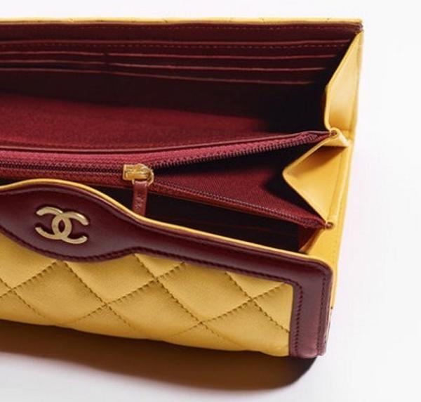 CHANELシャネルスーパーコピー ツートンレザーウォレット イエロー A81024 Y60420 C1950