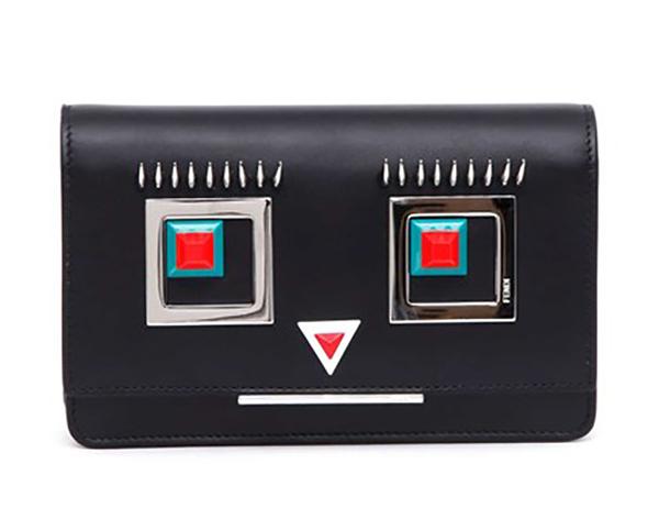 2017SS新作 FENDI フェンディスーパーコピー Face Tube Black Leather Chain Wallet 2Way Clutch bag 7082303