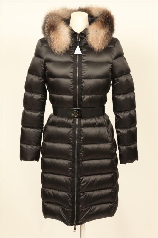 MONCLER ダウン コピー ダウンカーデ 秋冬は映えるホワイトが一押し 7091405