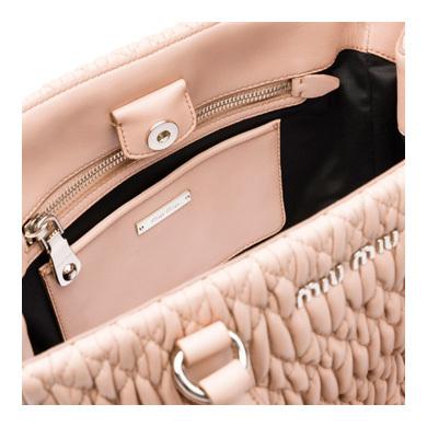 【最新作入荷♪】4色MiuMiu スーパーコピー*マトラッセトートバッグ1516AW5BA958