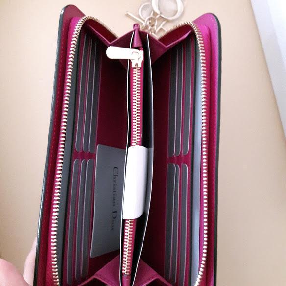 人気☆【Christian Dior】ディオール財布 コピー 高級レザー&バイカラーが素敵な長財布7010336