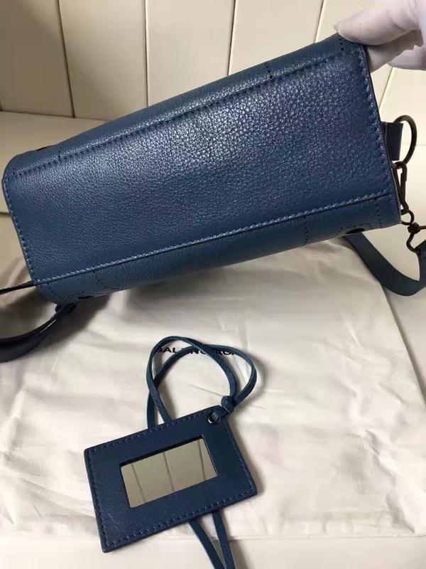 2017AW バレンシアガスーパーコピー Balenciaga ブラックアウト Sシティ B3710568