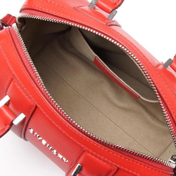 Givenchy LUCREZIA ジバンシィ スーパーコピー マイクロ BB05860001831