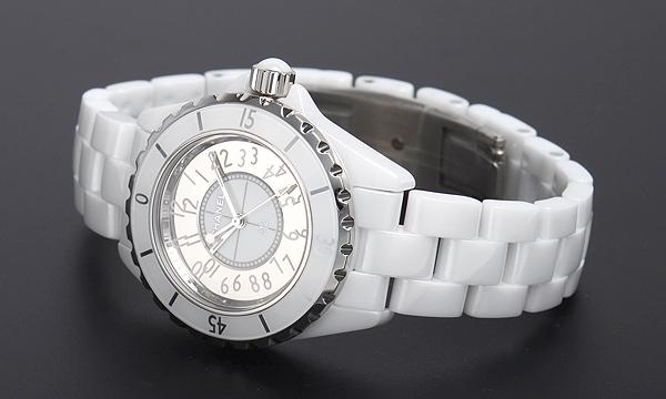 シャネル Ｊ１２ スーパーコピー ３３ ミラー 世界限定１２００本 H4861