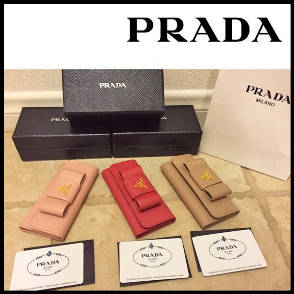 【アウトレット価格で奇跡の入荷】PRADA コピー 早い者勝ち*キーケース 1M0223 SAFFIANO FIOCCO