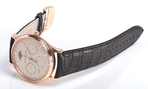 ジャガールクルト JAEGER LE COULTRE マスターウルトラスリム パーペチュアル Q1302520
