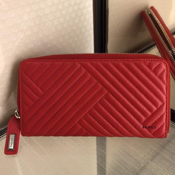 《新作限定 Newステッチがエレ女》2016秋冬新作 シャネルスーパーコピー CHANEL ラウンドジップ長財布 ラムスキン レッド☆☆☆