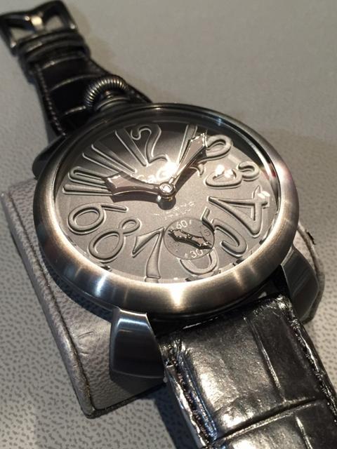ガガミラノスーパーコピー スリム 46mm ブラックPVD 時計 ユニセックス 5086.2