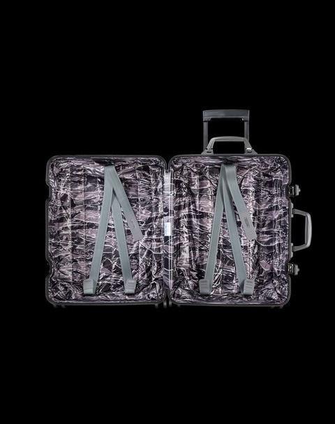 RIMOWA&MONCLER コピー TSAロック スーツケース グレー 7090112
