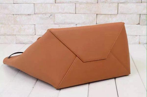 2015秋冬新着★CELINE セリーヌスーパーコピー★ベルト付スモールカバファントム★ボルドー 176703A38