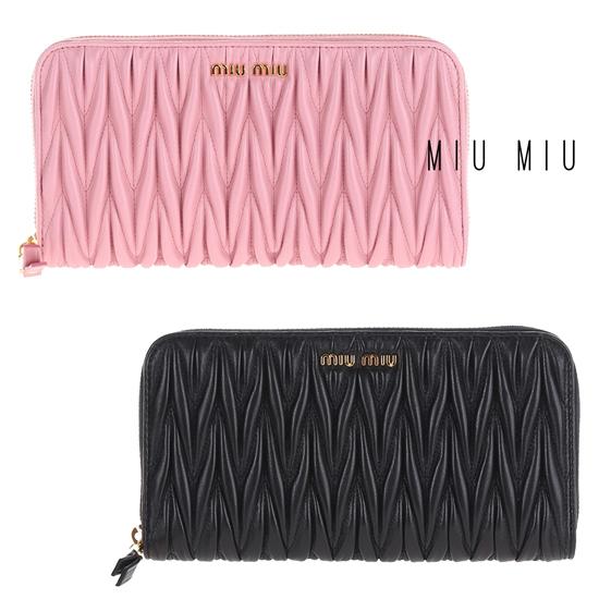 MiuMiu スーパーコピー マテラッセ ナッパレザー アラウンドジッパーウォレット 5ML506