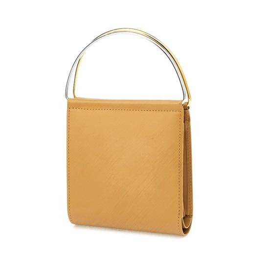 Cartier 財布コピー★ギフトにも大人気 セレブ愛用〜 折りたたみ財布 L3000 493