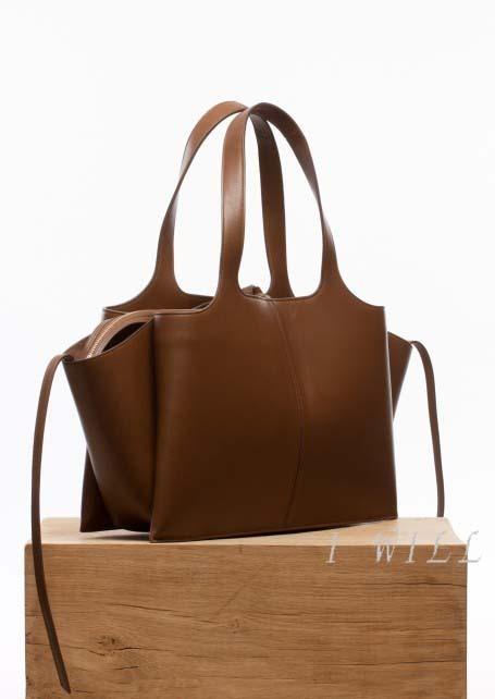 CELINE セリーヌコピー★サエコさん愛用ブランド！Havana medium tri-fold bag 178883ARL.19TO